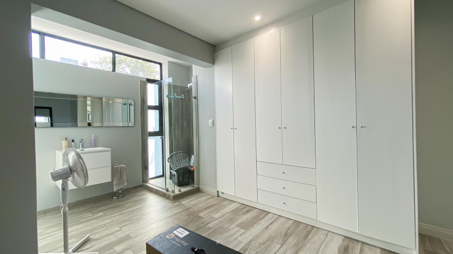 4 Bedroom Property for Sale in Sandown Gauteng