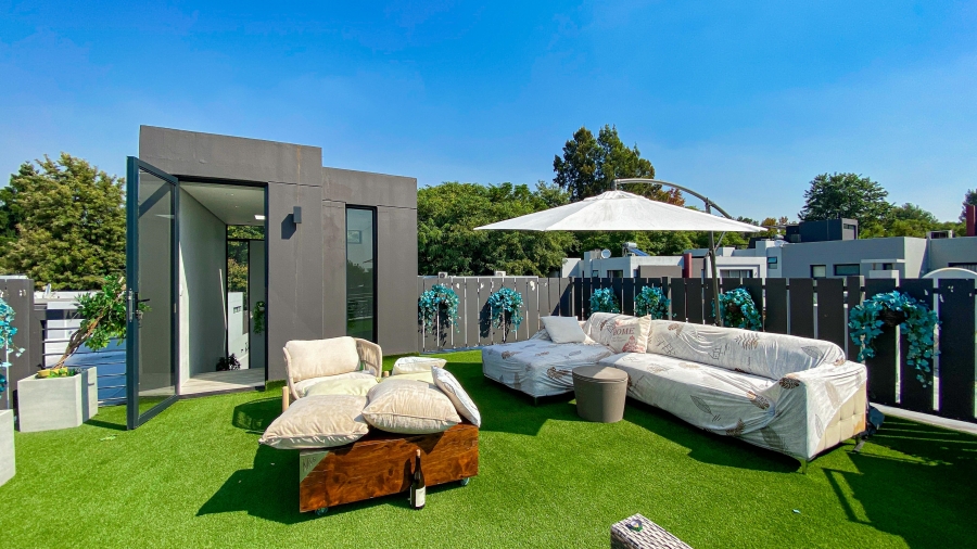 4 Bedroom Property for Sale in Sandown Gauteng
