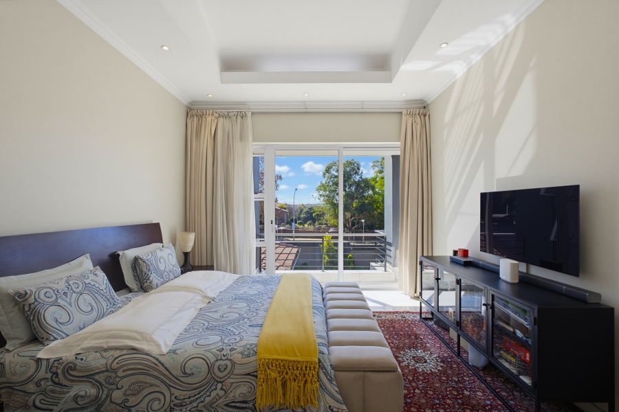 4 Bedroom Property for Sale in Senderwood Gauteng