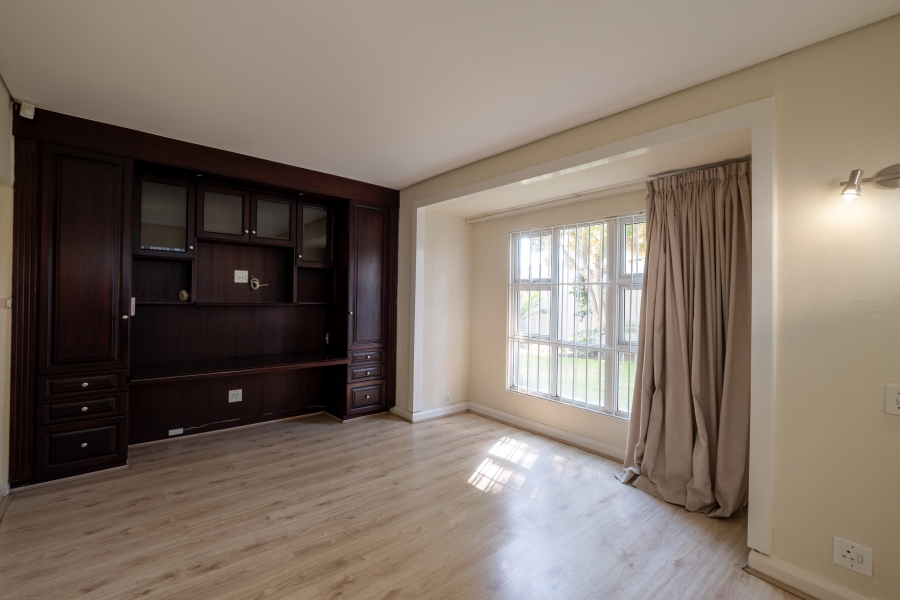 4 Bedroom Property for Sale in Sandown Gauteng