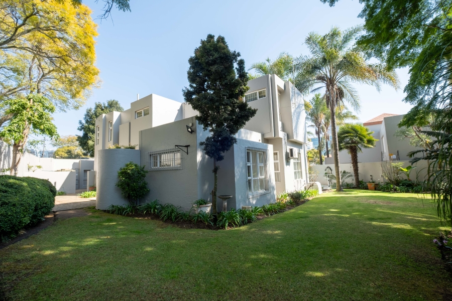 4 Bedroom Property for Sale in Sandown Gauteng
