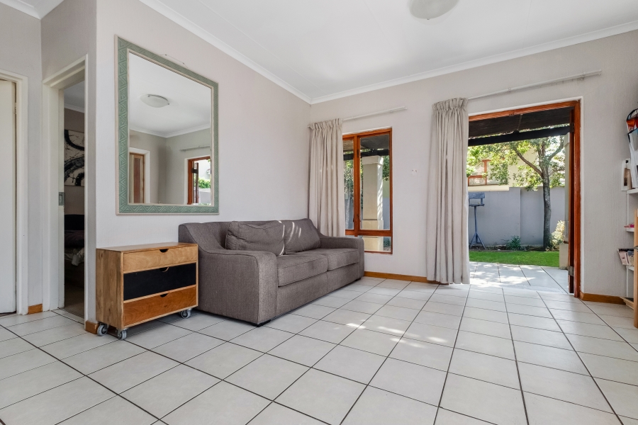 2 Bedroom Property for Sale in Maroeladal Gauteng