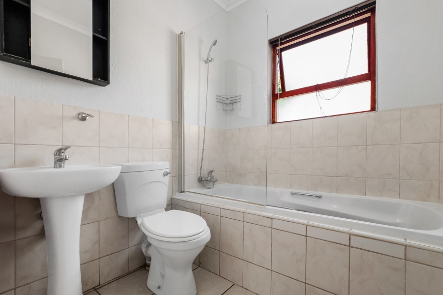 2 Bedroom Property for Sale in Maroeladal Gauteng