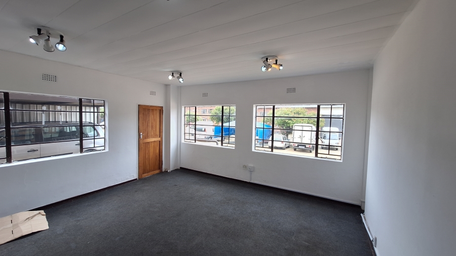 To Let Commercial Property for Rent in Robertville Gauteng
