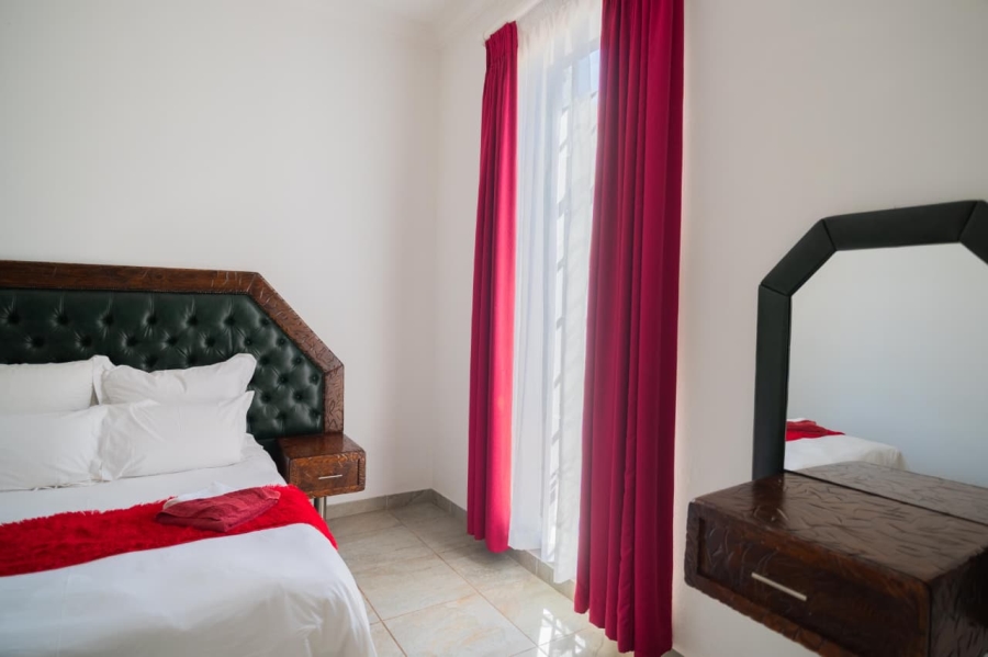 24 Bedroom Property for Sale in Golf View Gauteng