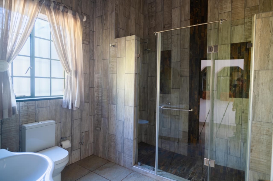 24 Bedroom Property for Sale in Golf View Gauteng