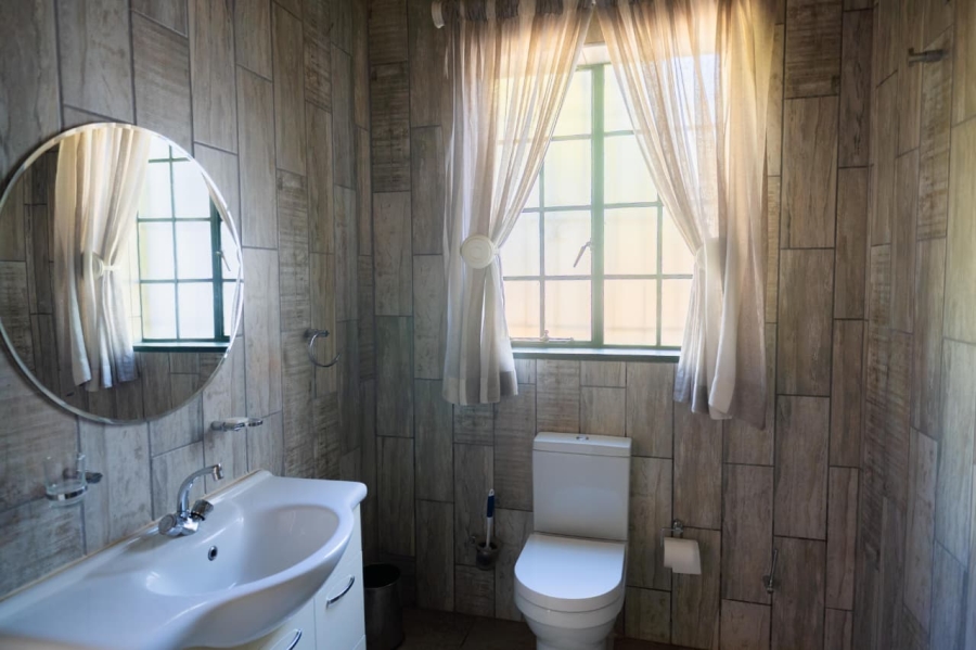 24 Bedroom Property for Sale in Golf View Gauteng