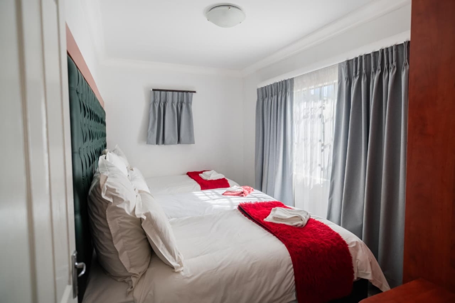 24 Bedroom Property for Sale in Golf View Gauteng