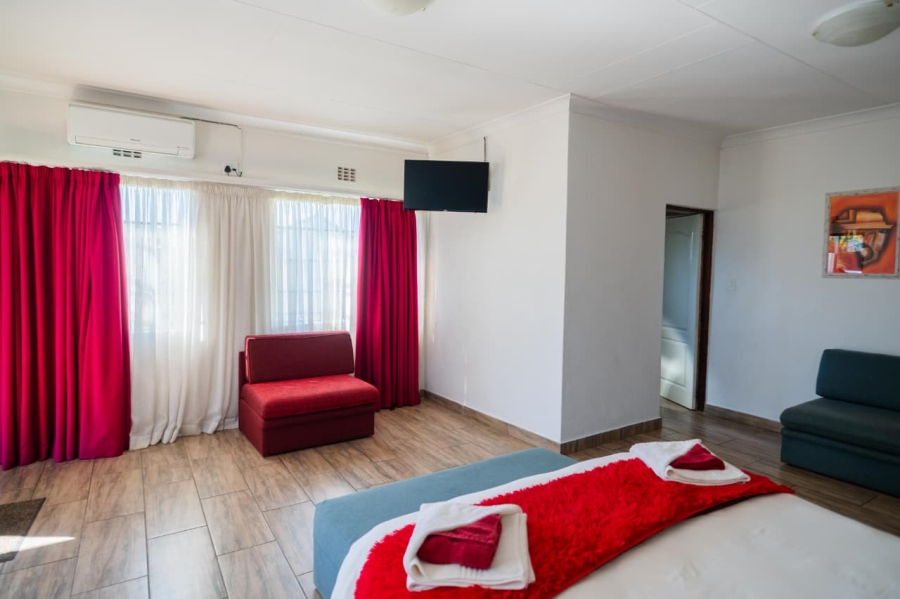24 Bedroom Property for Sale in Golf View Gauteng