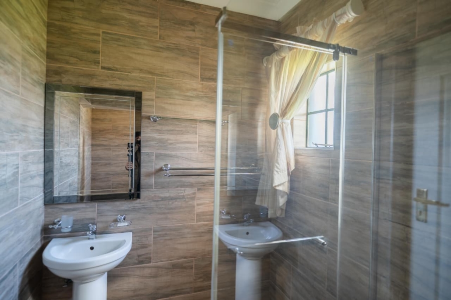 24 Bedroom Property for Sale in Golf View Gauteng