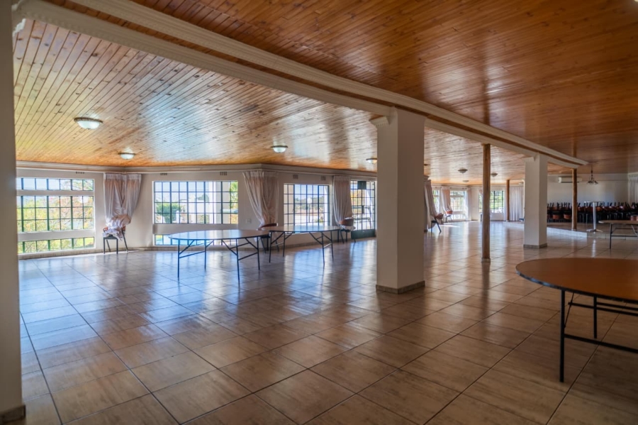 24 Bedroom Property for Sale in Golf View Gauteng
