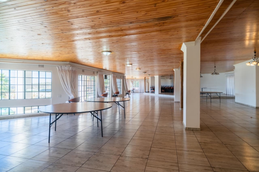 24 Bedroom Property for Sale in Golf View Gauteng