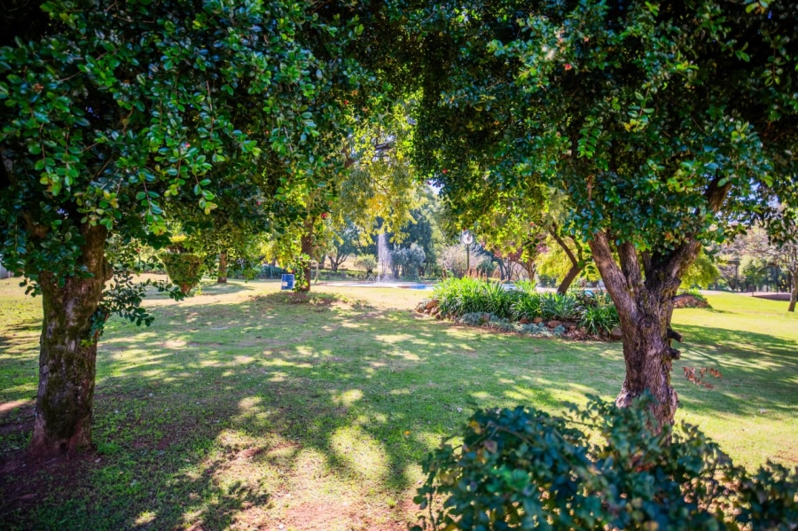 24 Bedroom Property for Sale in Golf View Gauteng