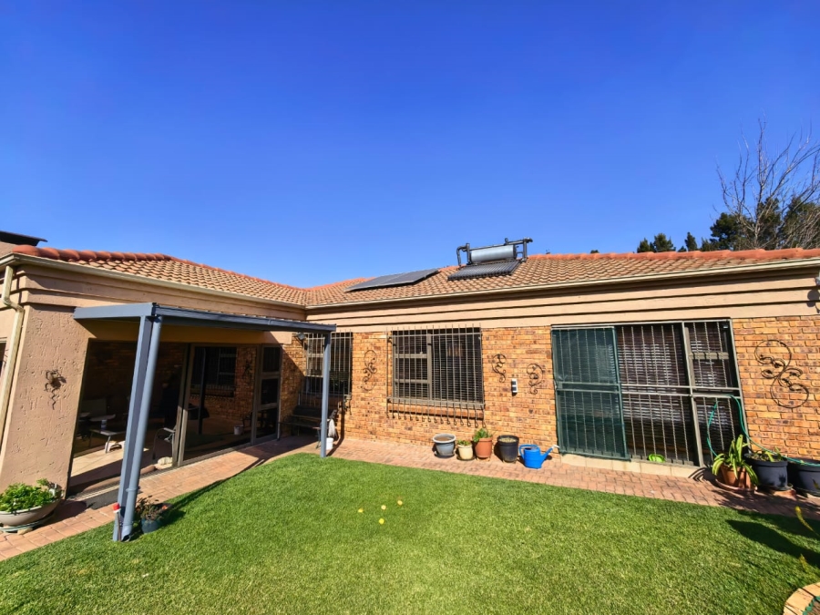 3 Bedroom Property for Sale in Ravenswood Gauteng