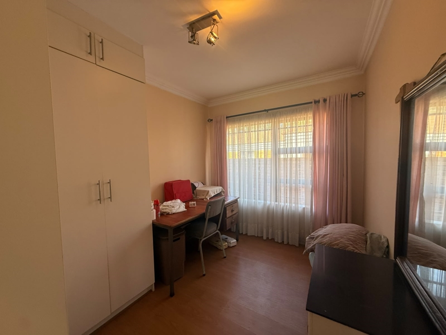 3 Bedroom Property for Sale in Ravenswood Gauteng