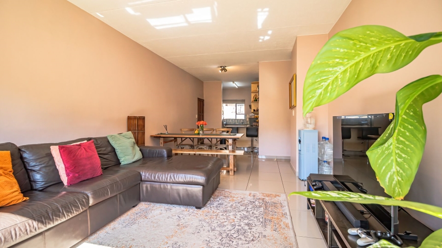 3 Bedroom Property for Sale in Corlett Gardens Gauteng