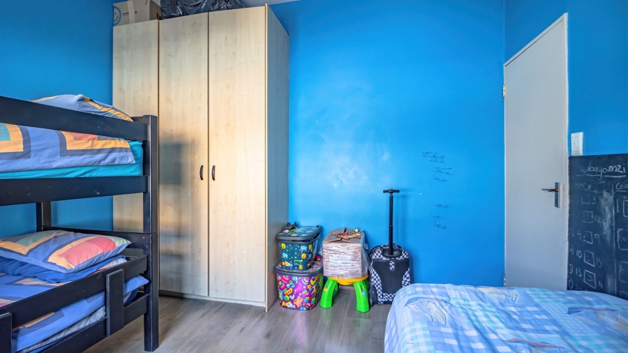 3 Bedroom Property for Sale in Corlett Gardens Gauteng