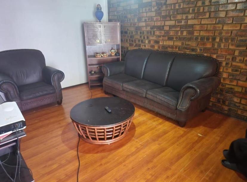 3 Bedroom Property for Sale in Crystal Park Gauteng