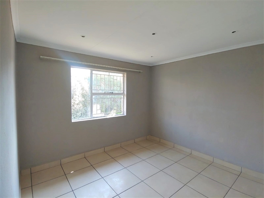 2 Bedroom Property for Sale in Impala Park Gauteng