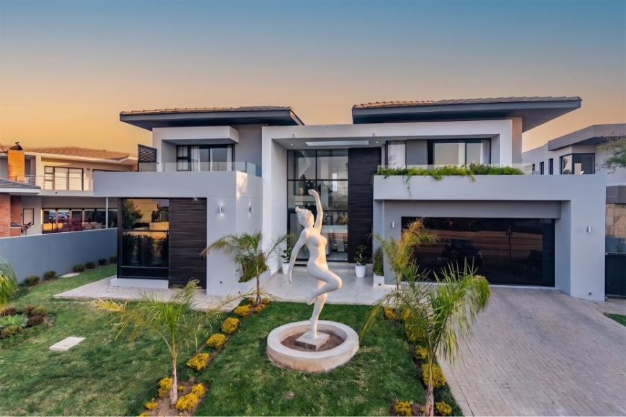 6 Bedroom Property for Sale in Lombardy Estate Gauteng