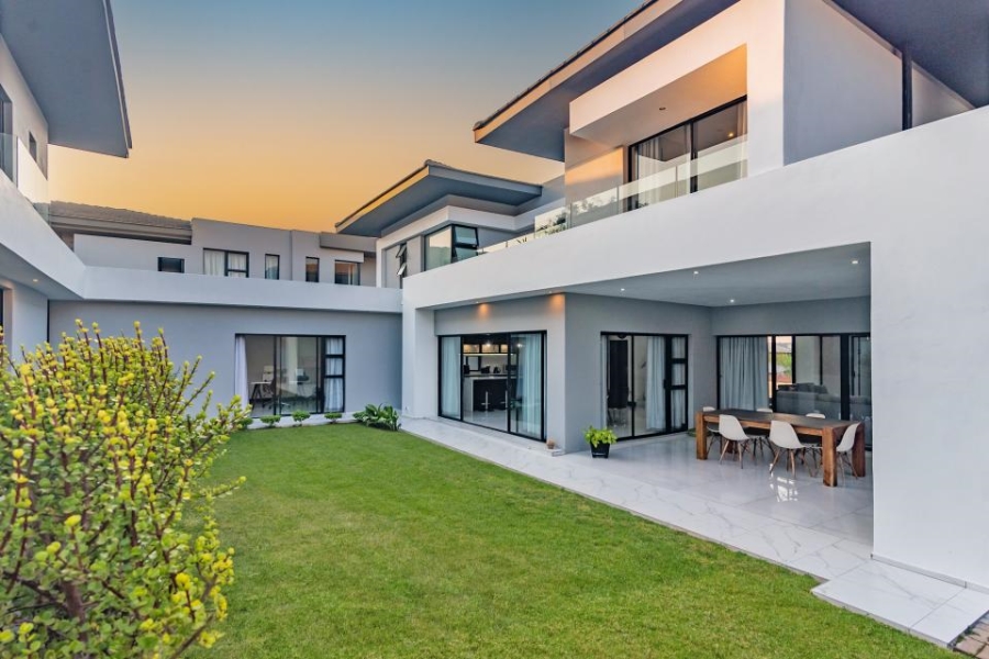 6 Bedroom Property for Sale in Lombardy Estate Gauteng