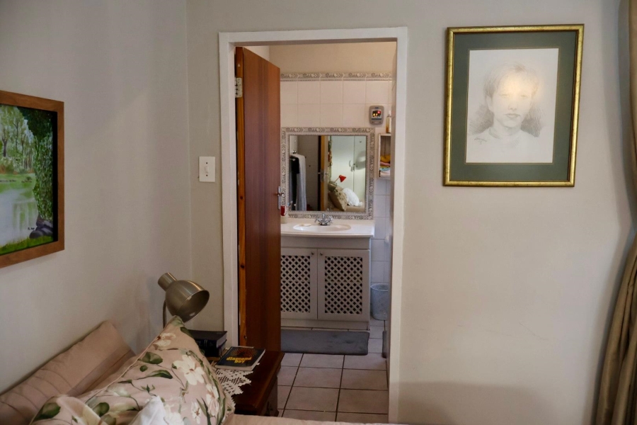 5 Bedroom Property for Sale in Brooklyn Gauteng