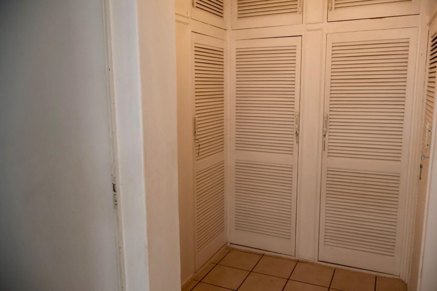 5 Bedroom Property for Sale in Brooklyn Gauteng