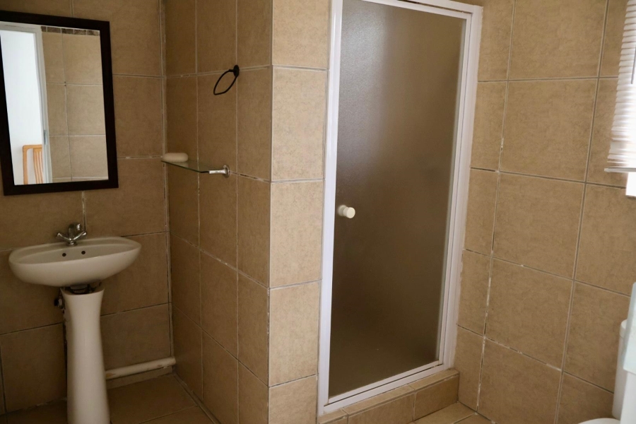 5 Bedroom Property for Sale in Brooklyn Gauteng
