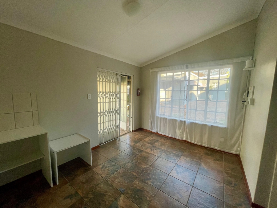 5 Bedroom Property for Sale in Brooklyn Gauteng