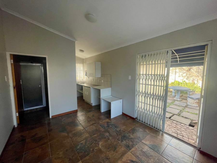 5 Bedroom Property for Sale in Brooklyn Gauteng