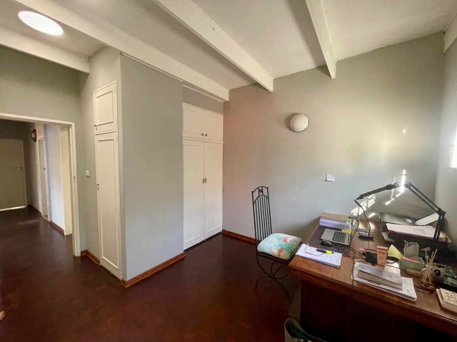 5 Bedroom Property for Sale in Erasmusrand Gauteng