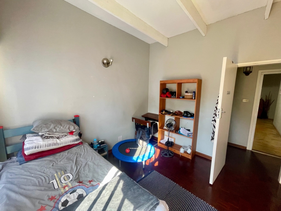 5 Bedroom Property for Sale in Erasmusrand Gauteng