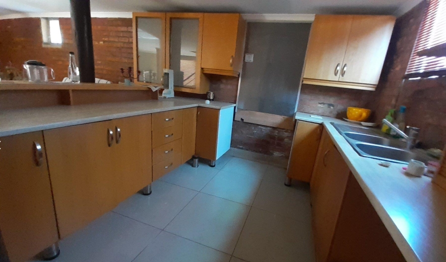 3 Bedroom Property for Sale in Zwartkop Gauteng