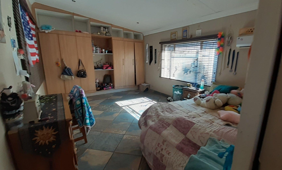 3 Bedroom Property for Sale in Zwartkop Gauteng