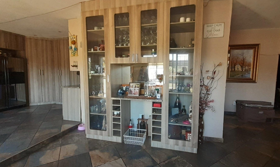 3 Bedroom Property for Sale in Zwartkop Gauteng