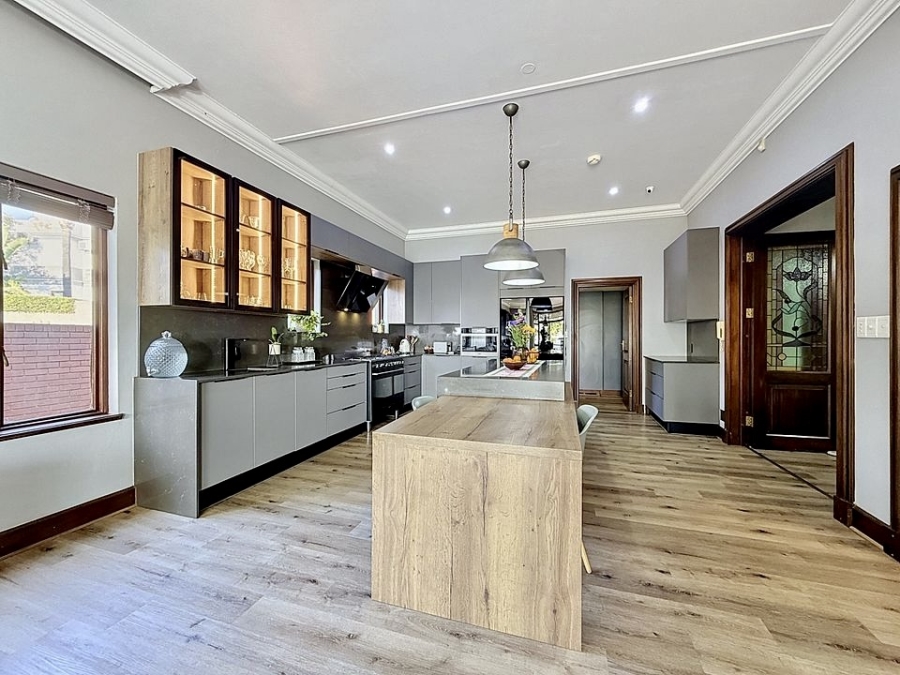 4 Bedroom Property for Sale in Woodhill Estate Gauteng