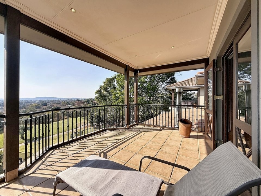 4 Bedroom Property for Sale in Woodhill Estate Gauteng