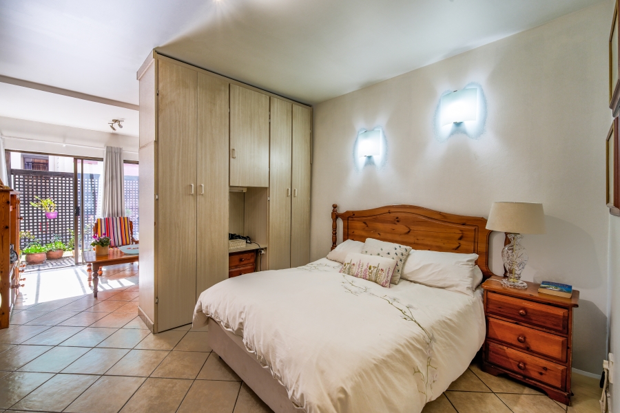 1 Bedroom Property for Sale in Hazeldean Gauteng