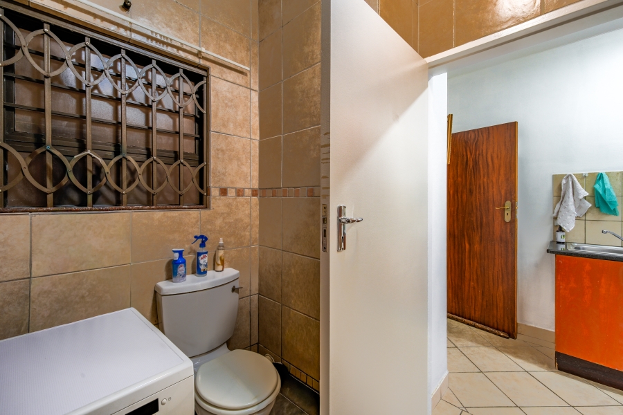 1 Bedroom Property for Sale in Hazeldean Gauteng
