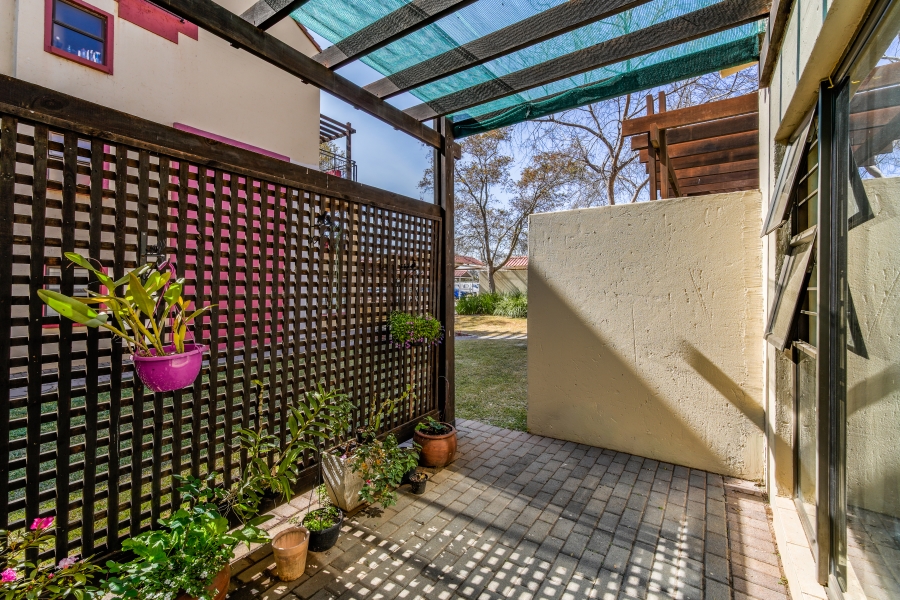 1 Bedroom Property for Sale in Hazeldean Gauteng