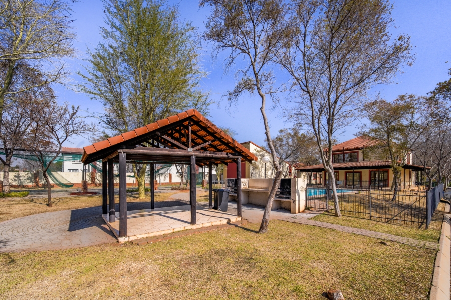 1 Bedroom Property for Sale in Hazeldean Gauteng