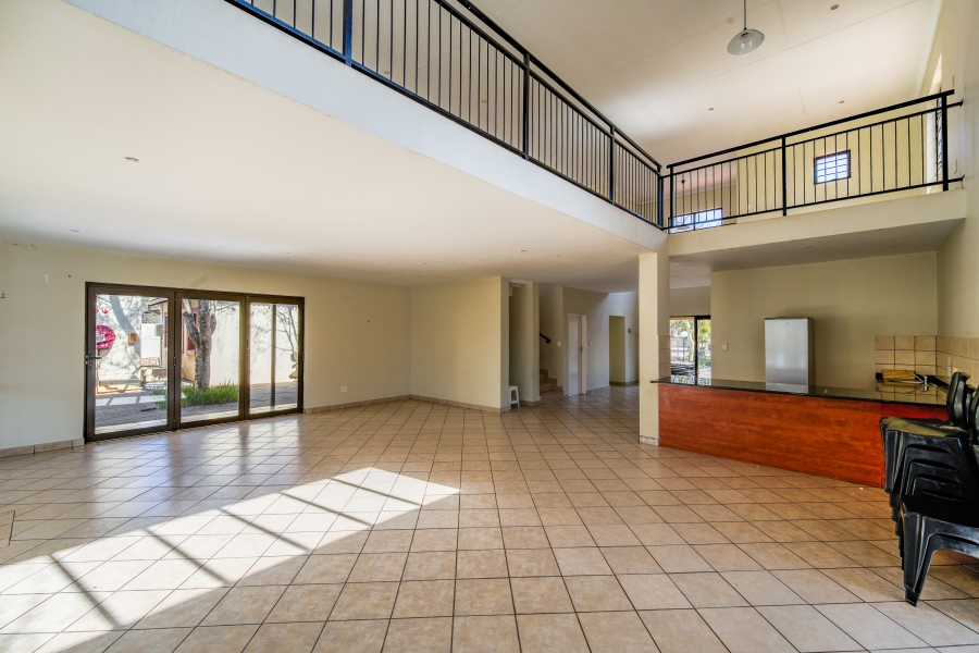 1 Bedroom Property for Sale in Hazeldean Gauteng