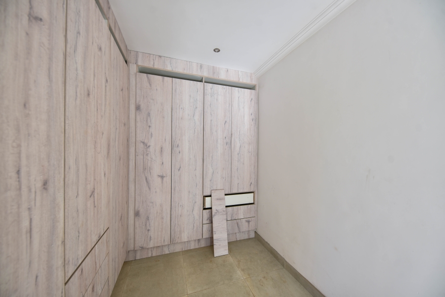 4 Bedroom Property for Sale in Silverwoods Country Estate Gauteng