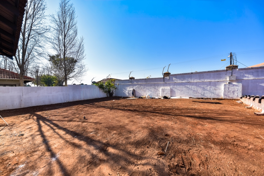 4 Bedroom Property for Sale in Silverwoods Country Estate Gauteng
