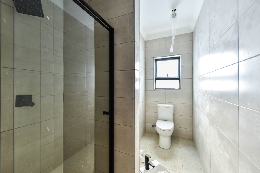 4 Bedroom Property for Sale in Silverwoods Country Estate Gauteng