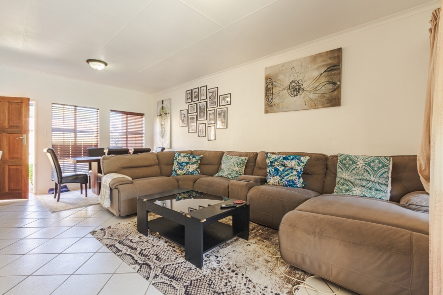 2 Bedroom Property for Sale in Equestria Gauteng