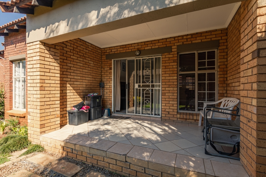 2 Bedroom Property for Sale in Equestria Gauteng