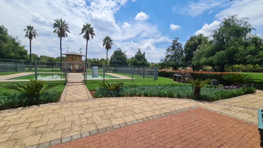 2 Bedroom Property for Sale in Equestria Gauteng
