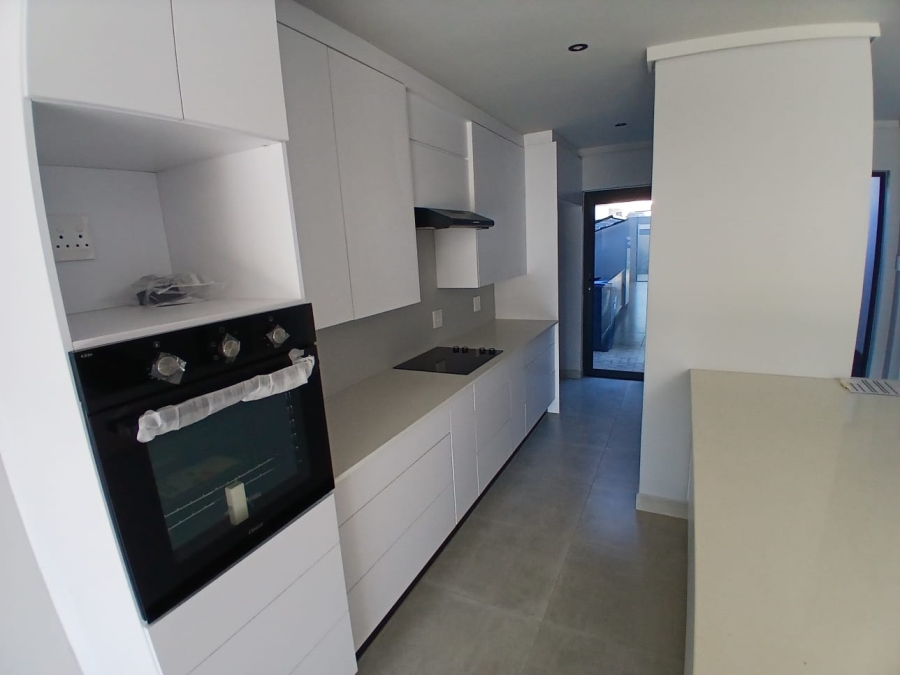2 Bedroom Property for Sale in Equestria Gauteng