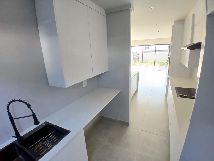 2 Bedroom Property for Sale in Equestria Gauteng